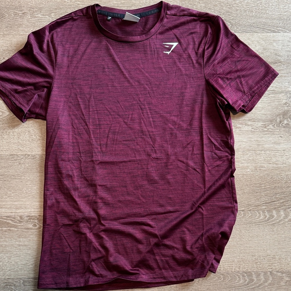 Men's Gymshark Maroon T-Shirt